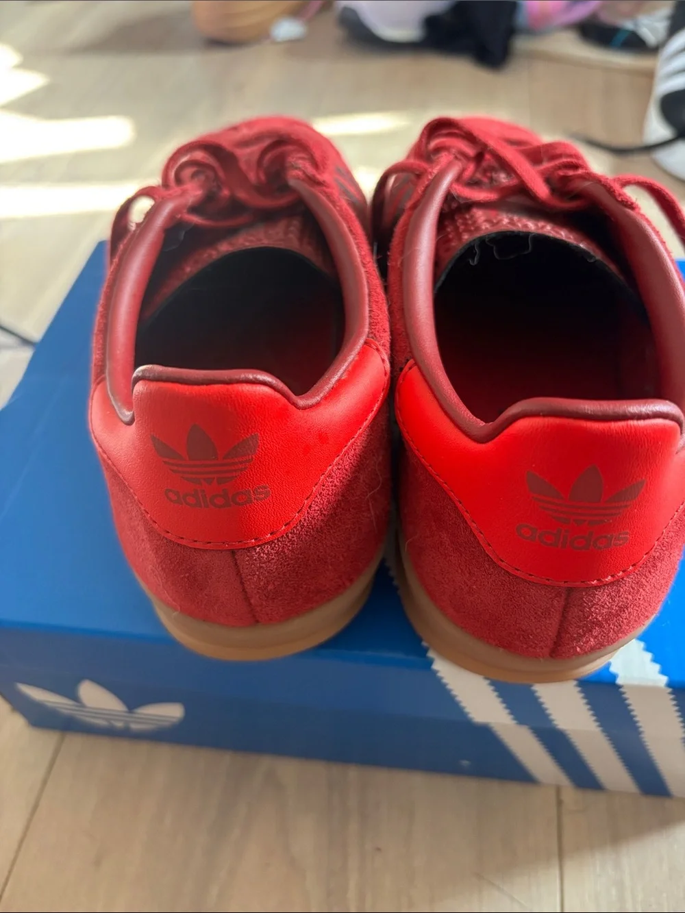 adidas Women Red Suede Sneakers with Black Stripes - Picture 2 of 6